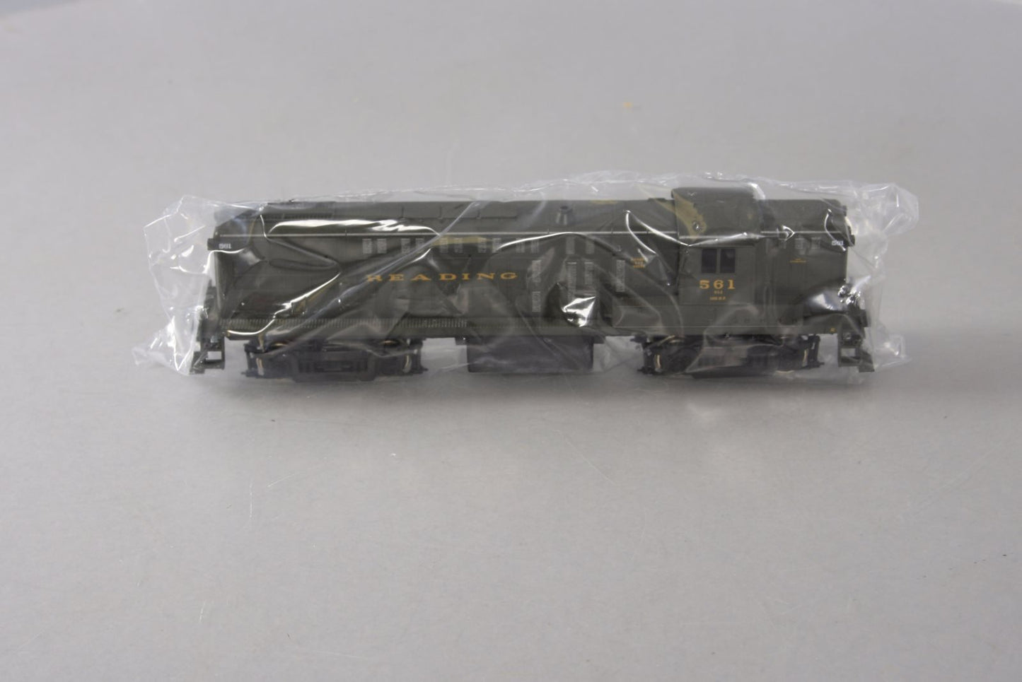 Stewart 4204 HO Reading Diesel Baldwin AS-16 - Powered #561