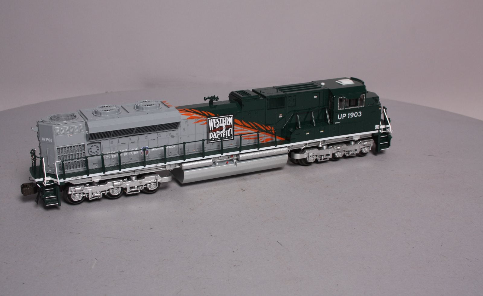 Lionel 6-28378 O WP UP Heritage LEGACY SD70ACe Diesel Locomotive #1903