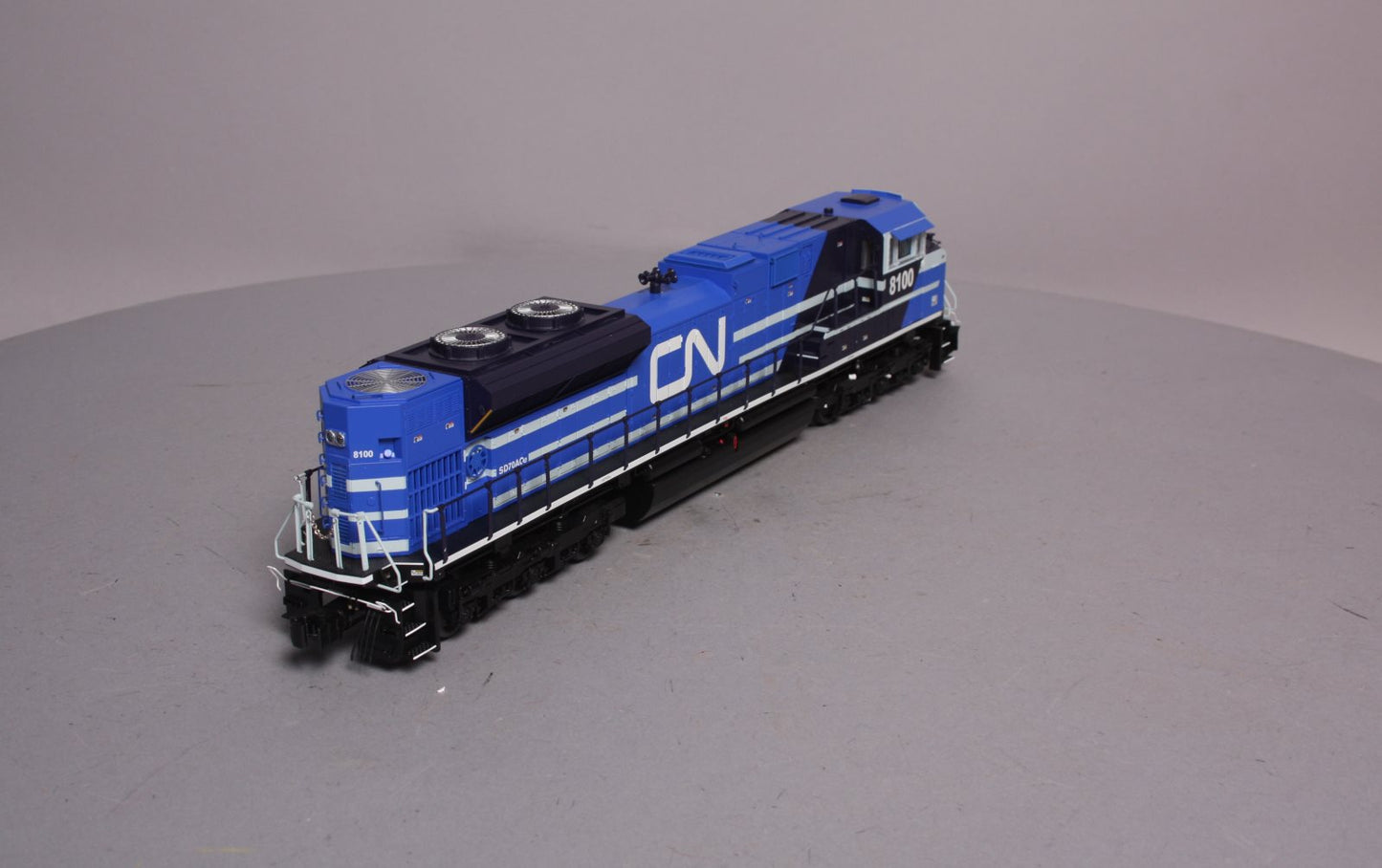 Lionel 6-84098 O Gauge Canadian National Legacy SD70ACE Diesel Locomotive #8100