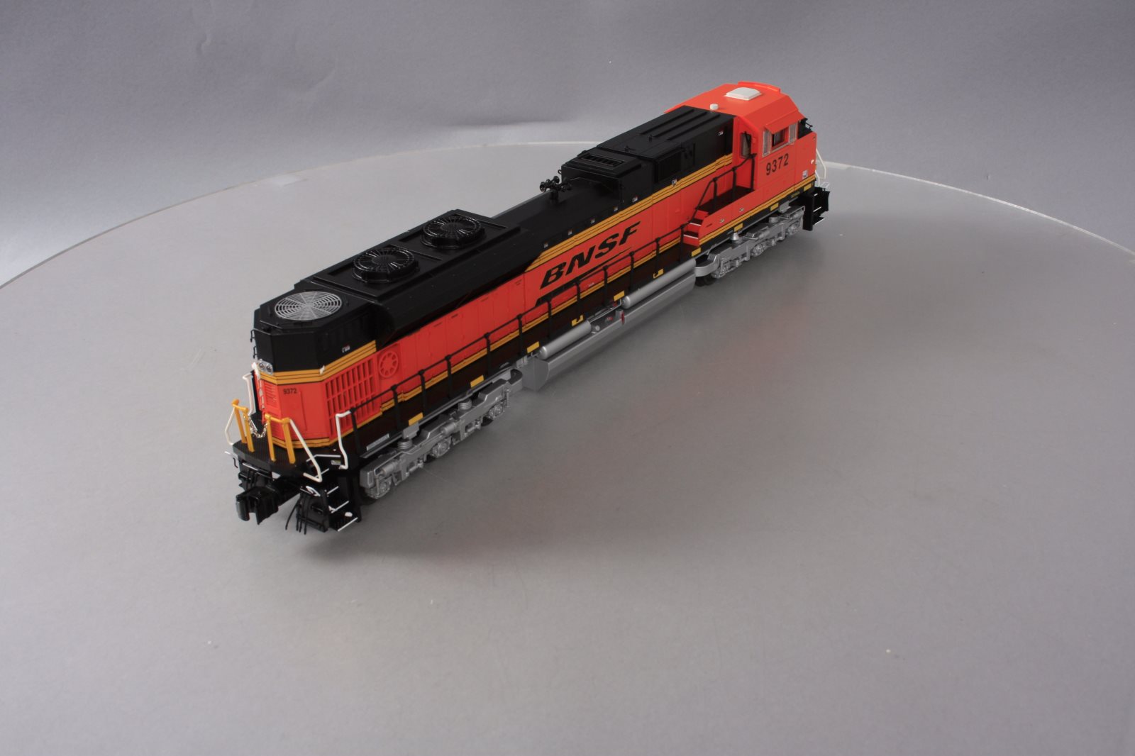 Lionel 6-84096 O BNSF LEGACY SD70ACe Diesel Locomotive #9372
