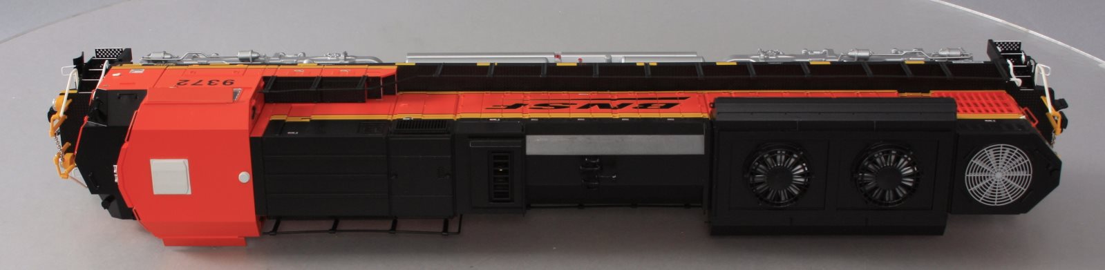 Lionel 6-84096 O BNSF LEGACY SD70ACe Diesel Locomotive #9372