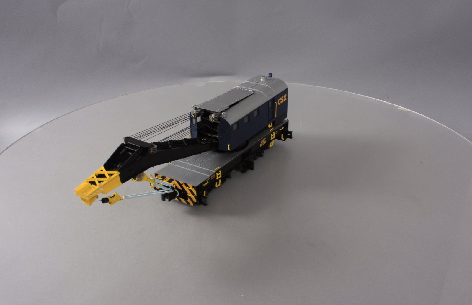 Lionel 6-81883 O Gauge CSX Command Control Crane with Legacy