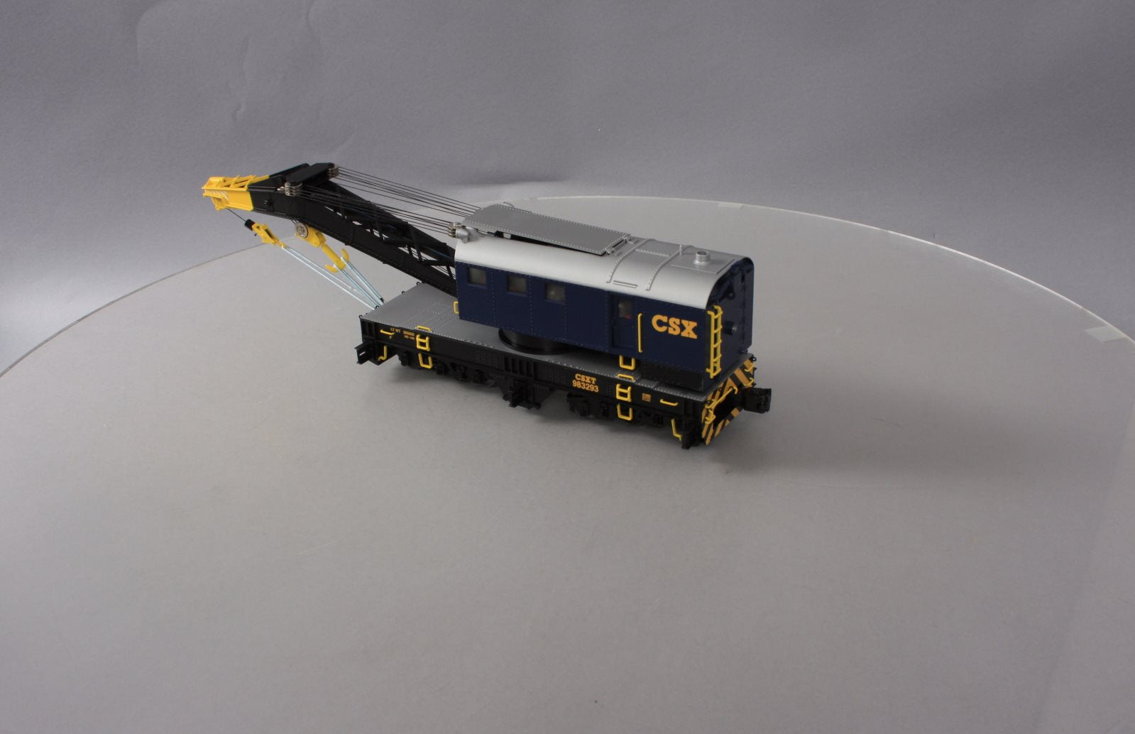 Lionel 6-81883 O Gauge CSX Command Control Crane with Legacy