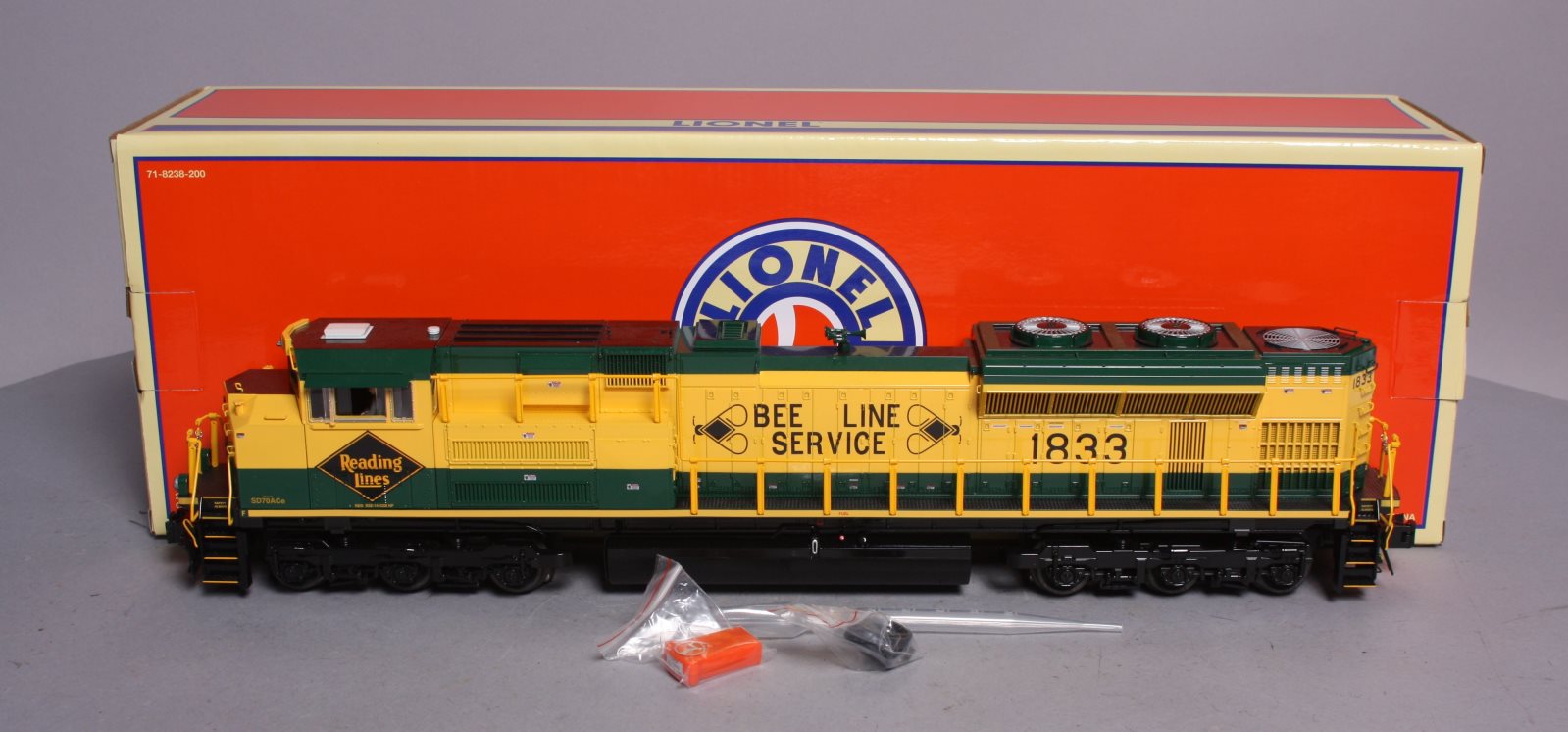 Lionel 6-39634 Reading NS Heritage Legacy SD70ACe Diesel Locomotive #1833