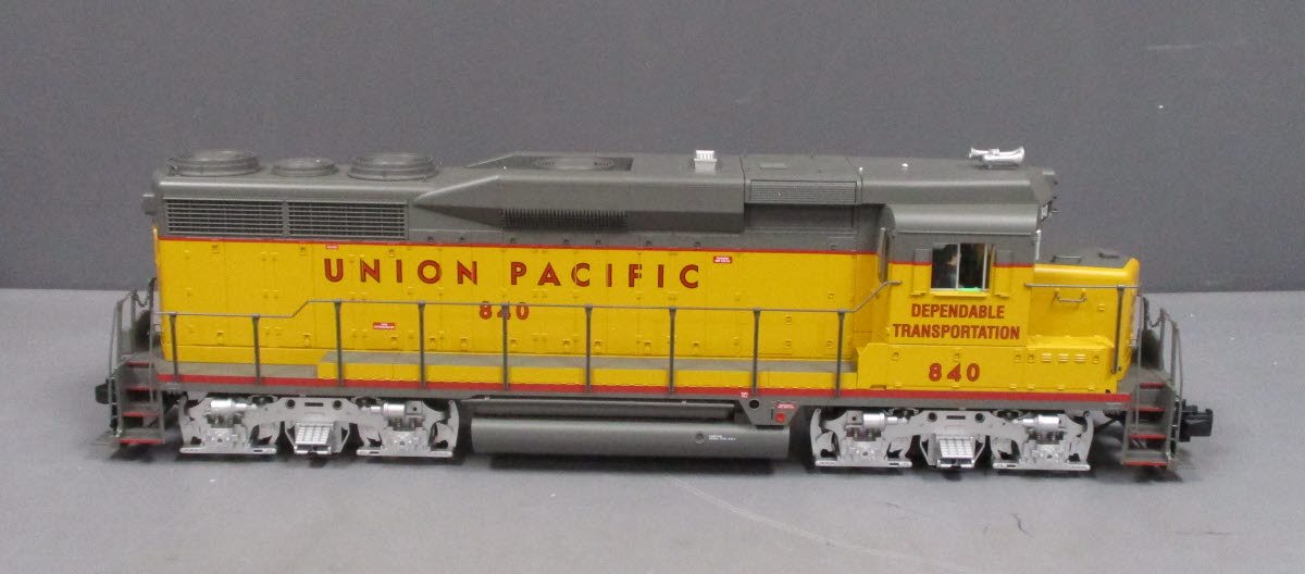 USA Trains 22452 G Union Pacific GP30 Powered Diesel Locomotive