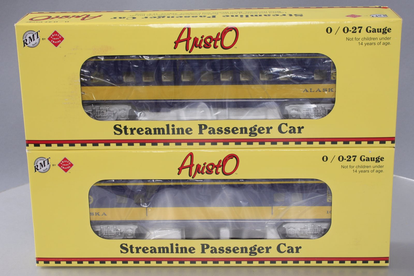 RMT 93133-1 O Alaska Streamliner Passenger Baggage & Coach Car (Set of 2)