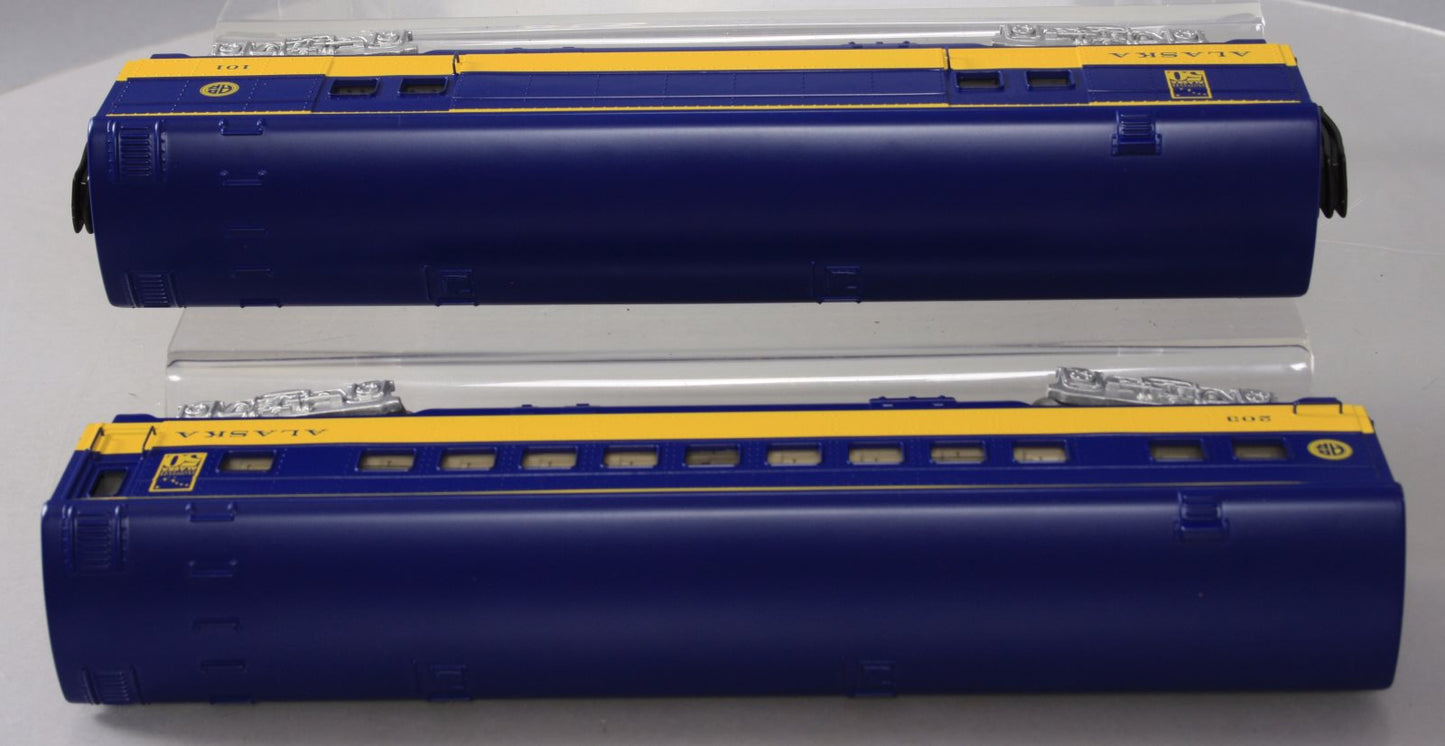 RMT 93133-1 O Alaska Streamliner Passenger Baggage & Coach Car (Set of 2)