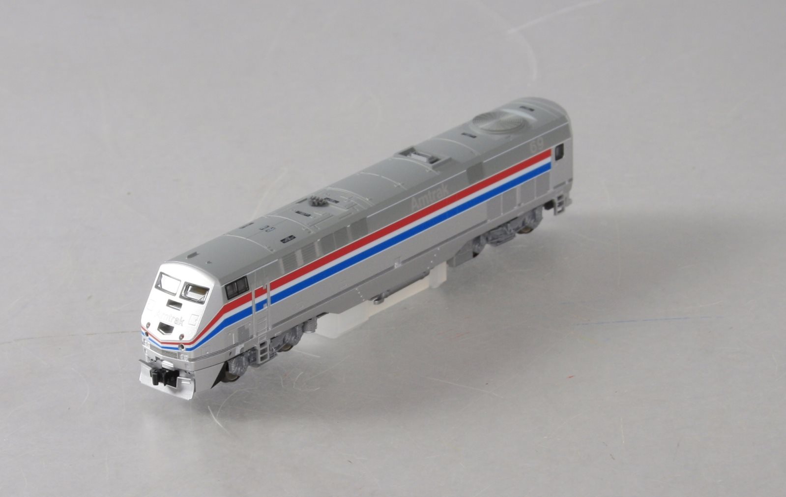 Kato 176-6001B Amtrak P42 Genesis Phase 3 #69
