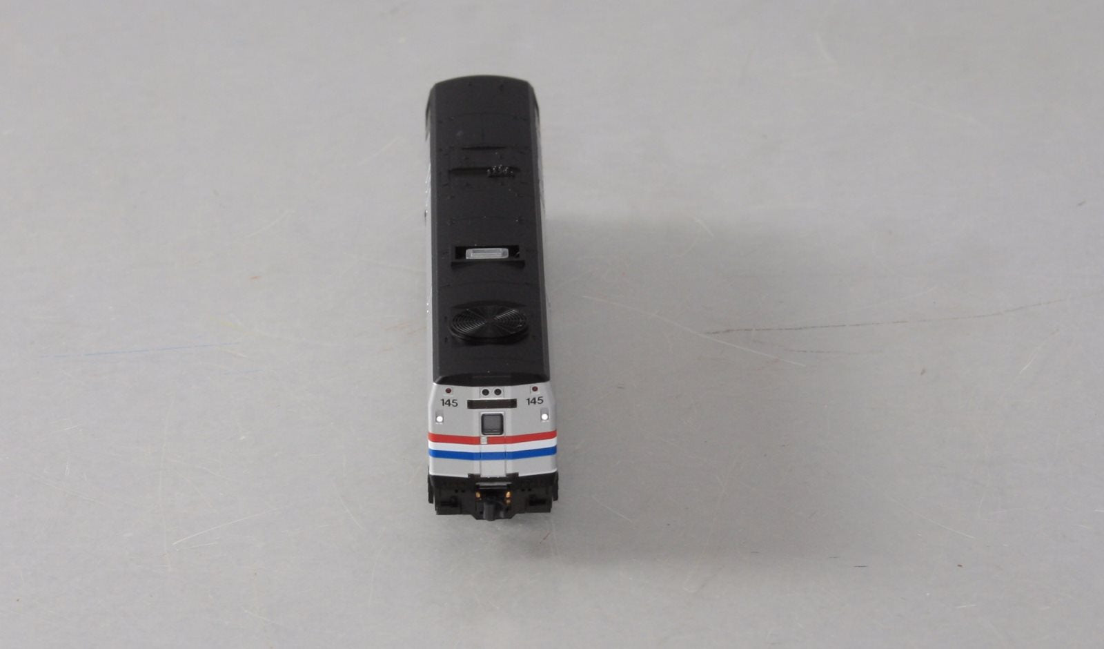 Kato 176-6021 N Amtrak/Ph III 40th Anniv Genesis P42 Diesel Locomotive #145