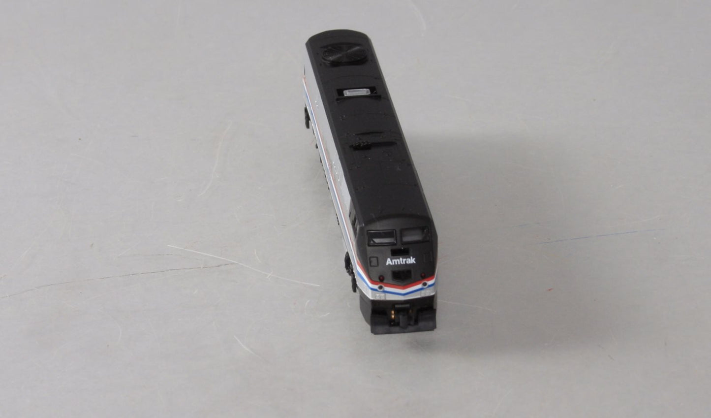 Kato 176-6021 N Amtrak/Ph III 40th Anniv Genesis P42 Diesel Locomotive #145