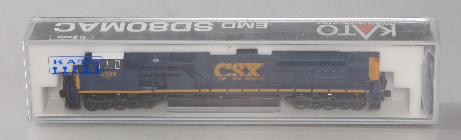 Kato 176-5512 N CSX 'Dark Future' EMD SD80MAC Diesel Locomotive