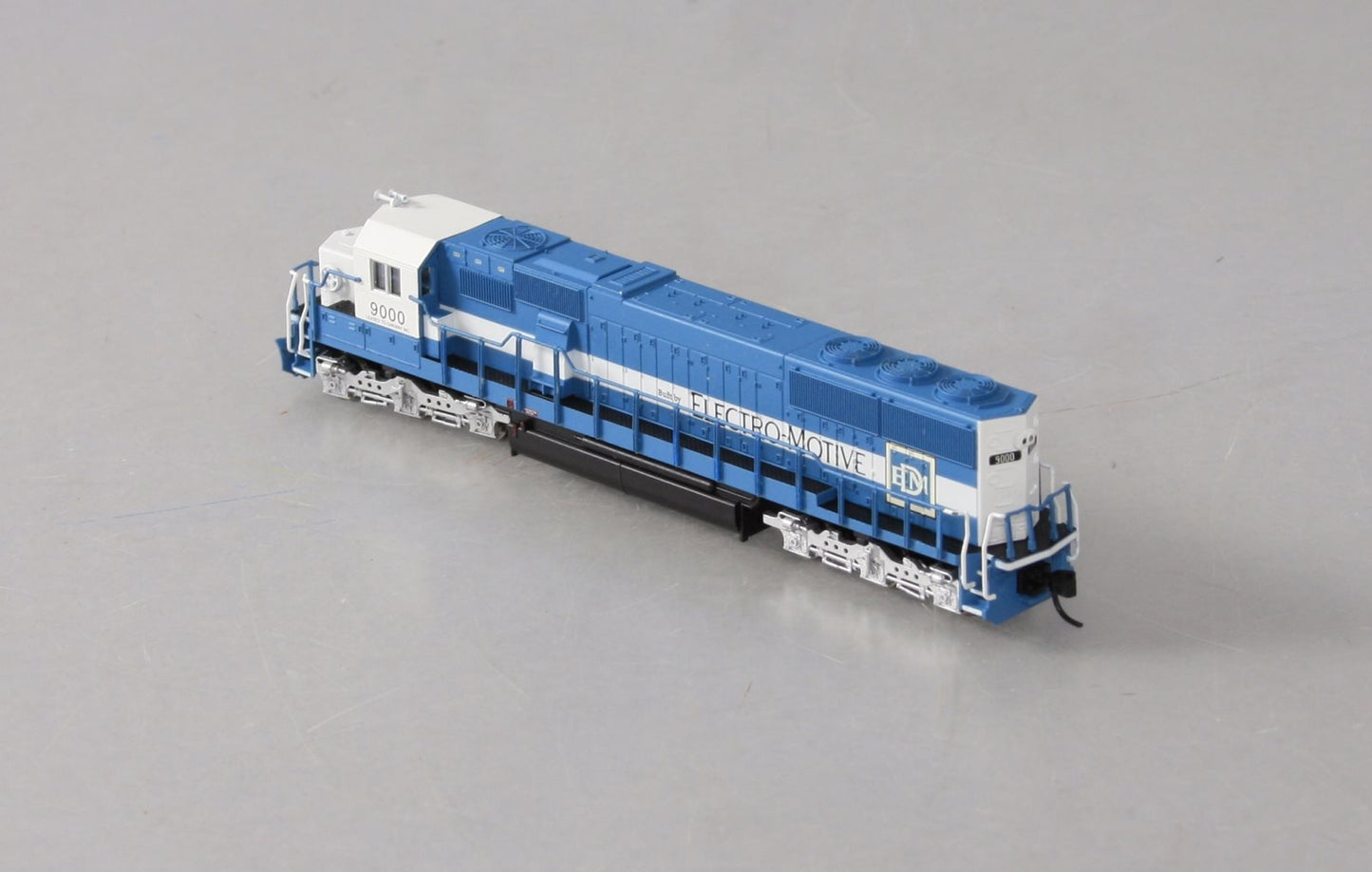 Atlas 49073 N Scale EMD Oakway Leasing Locomotive w/o DCC #9000