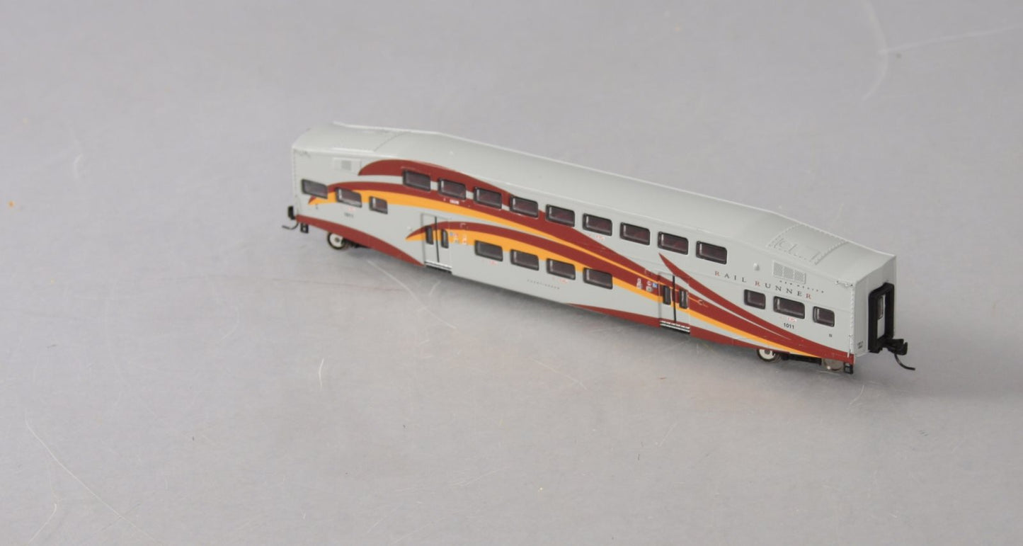 Athearn 24427 N NMDOT Bombardier Coach #1011