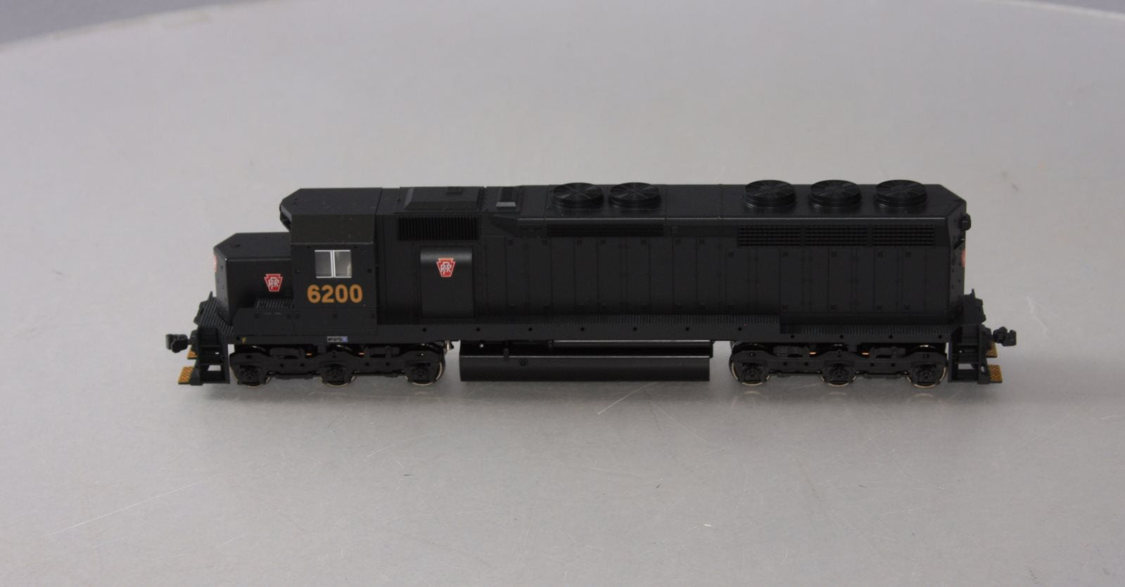 Kato 37-1742 HO Scale Pennsylvania SD45 #6200 w/DCC