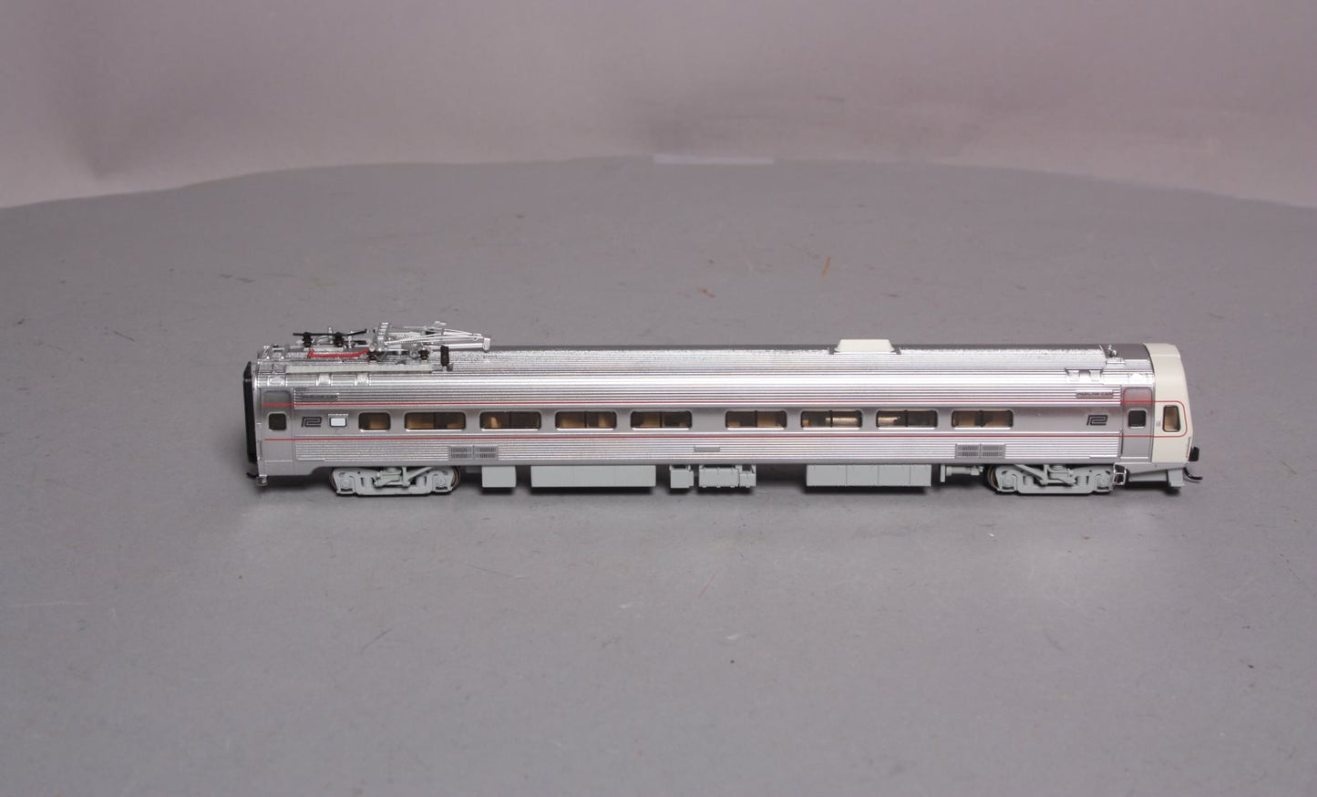 Walthers 920-14803 HO Pennsylvania Budd Metroliner Electric Multiple Unit w/ DCC