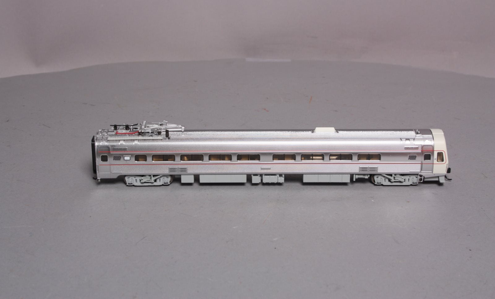 Walthers 920-14803 HO Pennsylvania Budd Metroliner Electric Multiple Unit w/ DCC