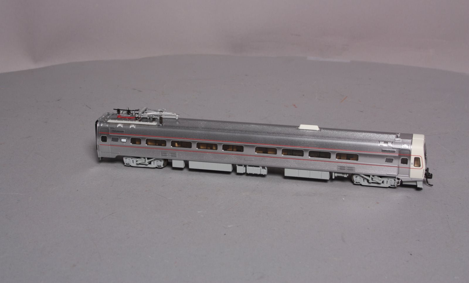 Walthers 920-14803 HO Pennsylvania Budd Metroliner Electric Multiple Unit w/ DCC