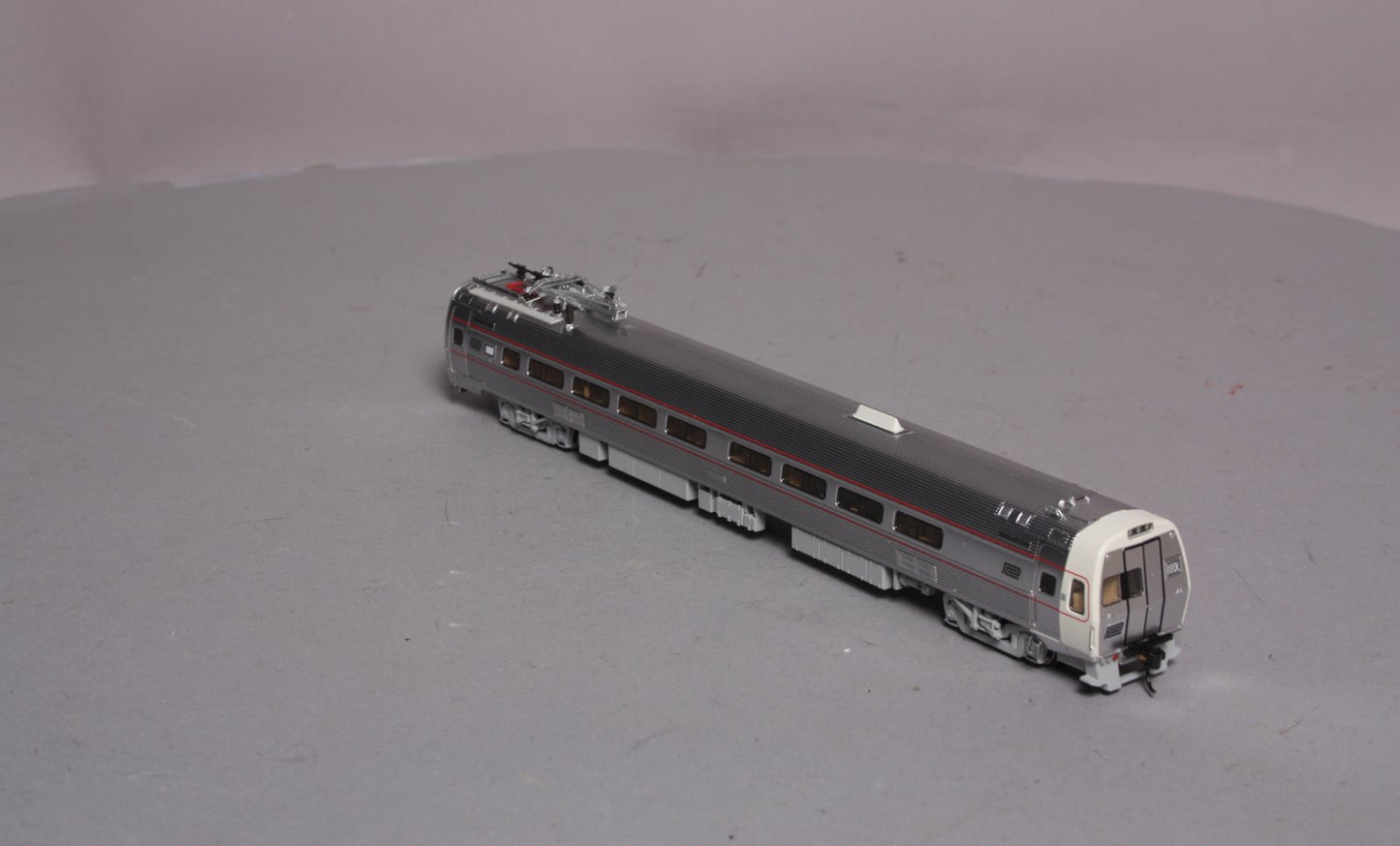 Walthers 920-14803 HO Pennsylvania Budd Metroliner Electric Multiple Unit w/ DCC
