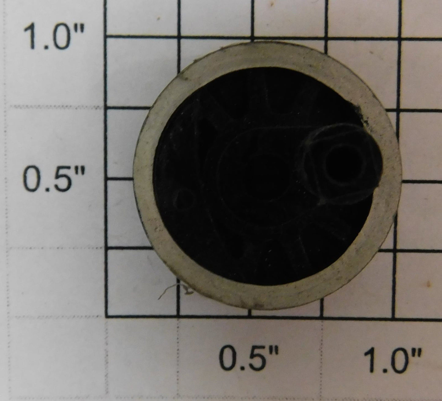 American Flyer PA15B033A Flangeless Wheel with Stud
