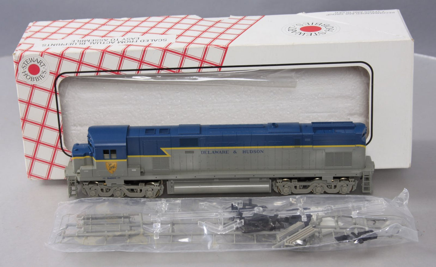 Stewart 6221 HO Delaware & Hudson Powered Century 628 Alco Diesel