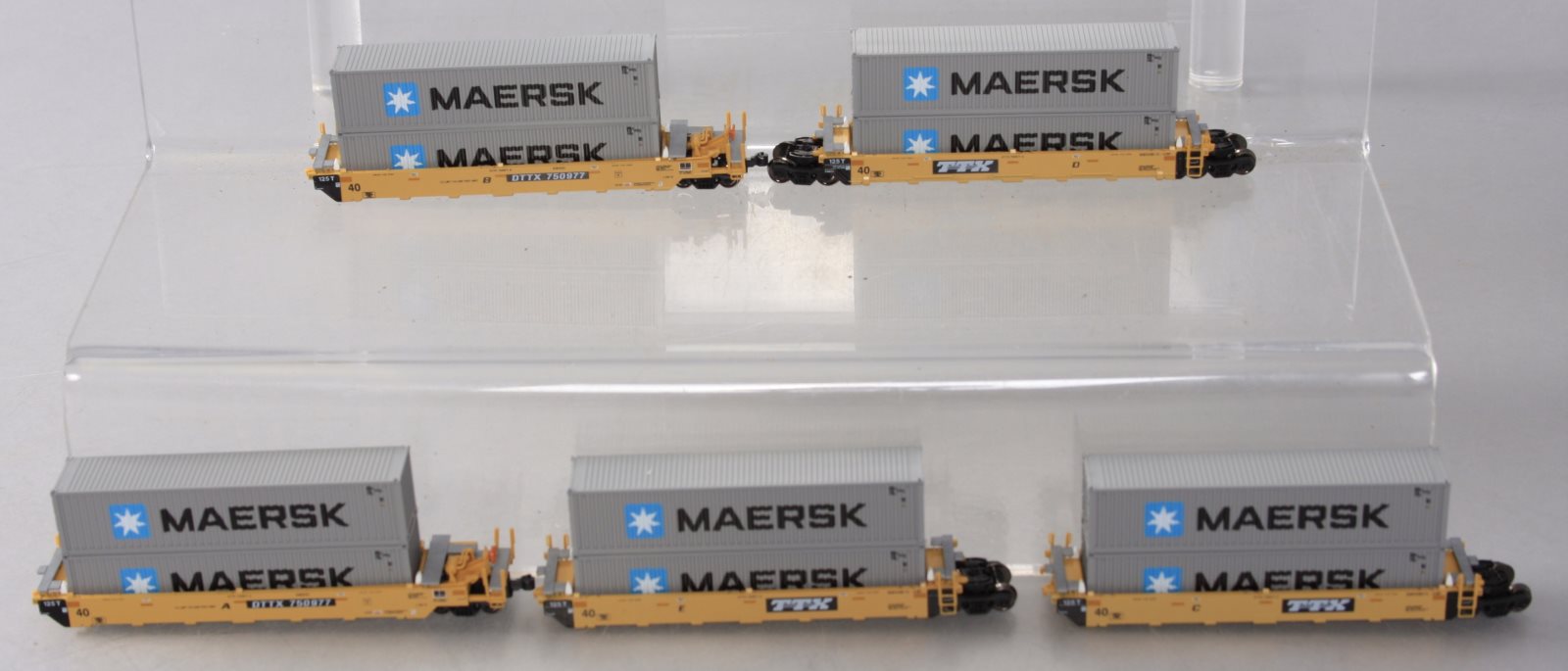Kato 106-6143 N TTX Gunderson MAXI-I Double Stack Car #750977