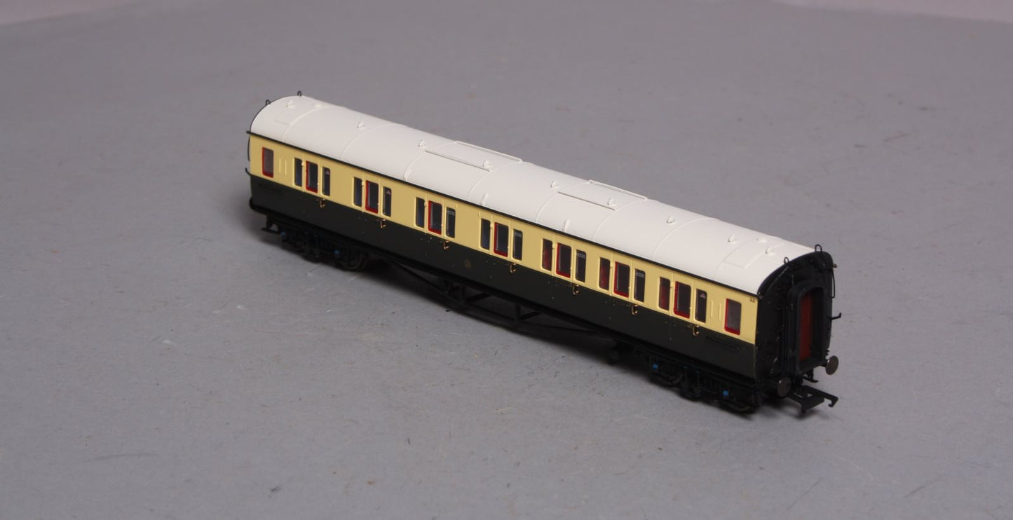 Hornby R4762 GWR Collet Coach Composite RH