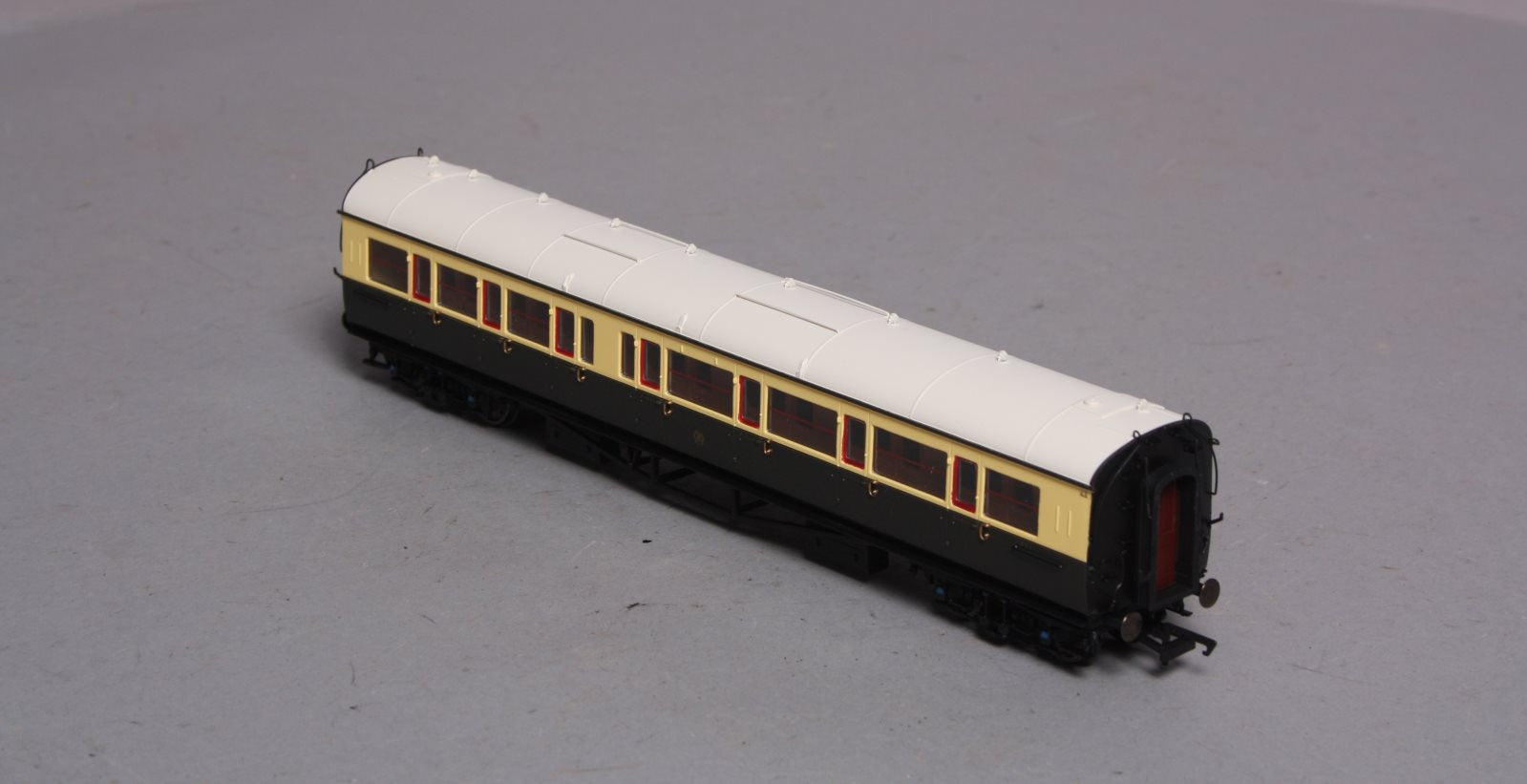 Hornby R4762 GWR Collet Coach Composite RH