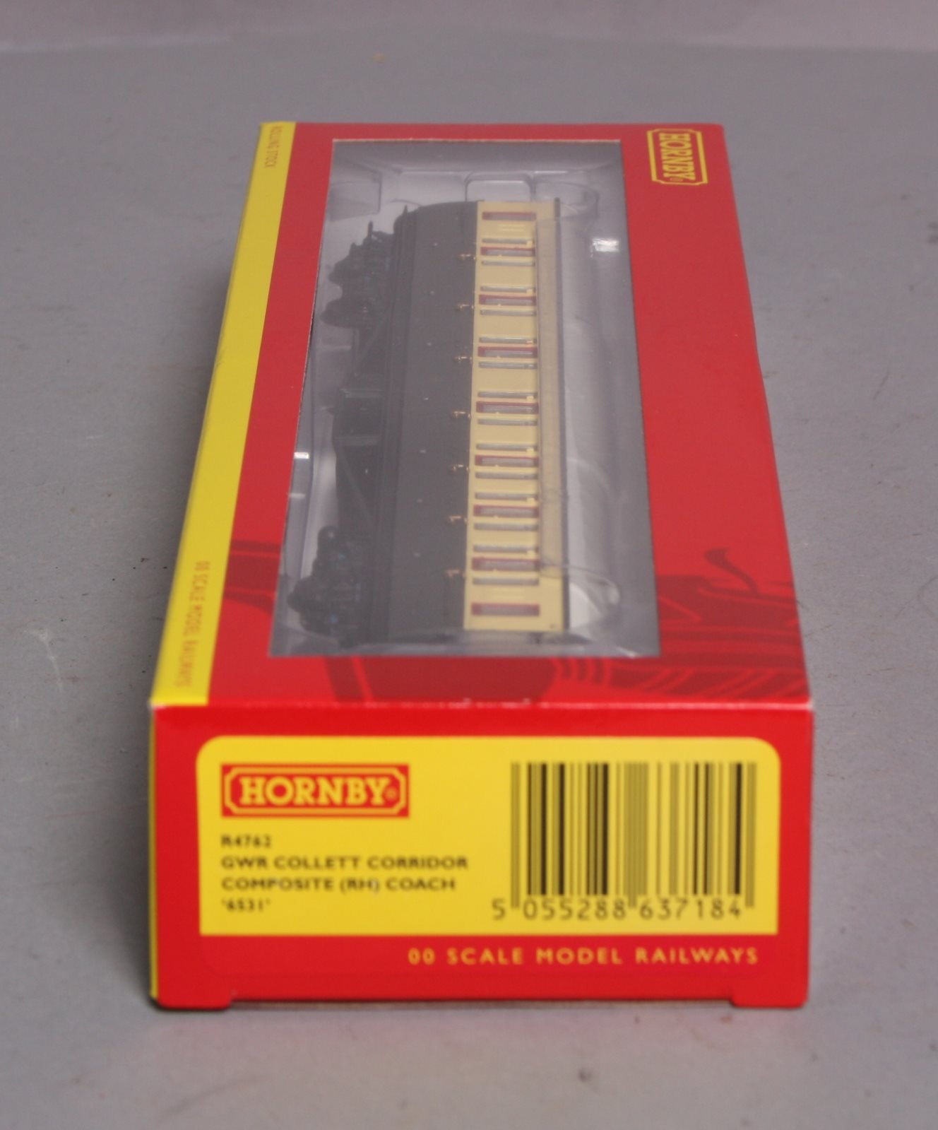 Hornby R4762 GWR Collet Coach Composite RH