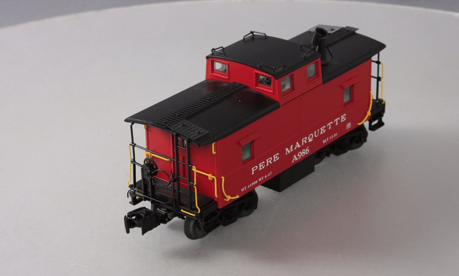 Lionel 6-27605 O Gauge Pere Marquette Northeastern Caboose
