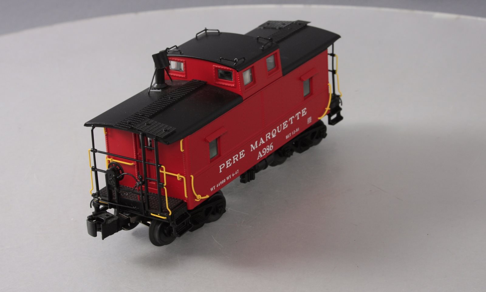 Lionel 6-27605 O Gauge Pere Marquette Northeastern Caboose