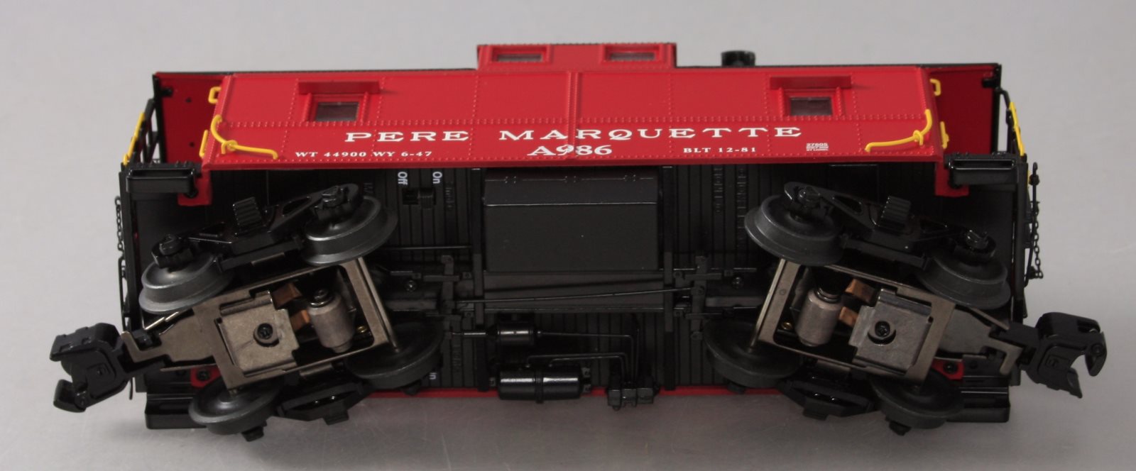 Lionel 6-27605 O Gauge Pere Marquette Northeastern Caboose – Trainz