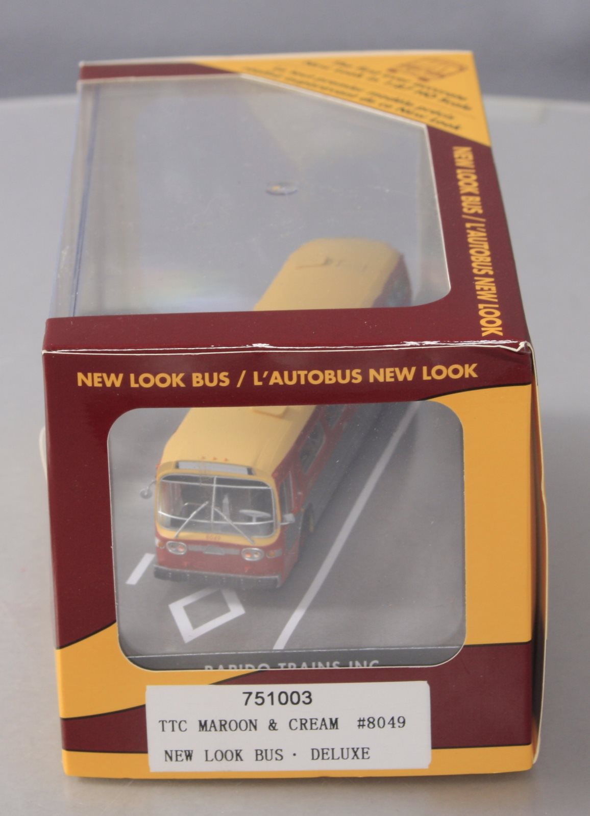 Rapido Trains 751003 Ho 1:87 Dlx Bus TTC 8049