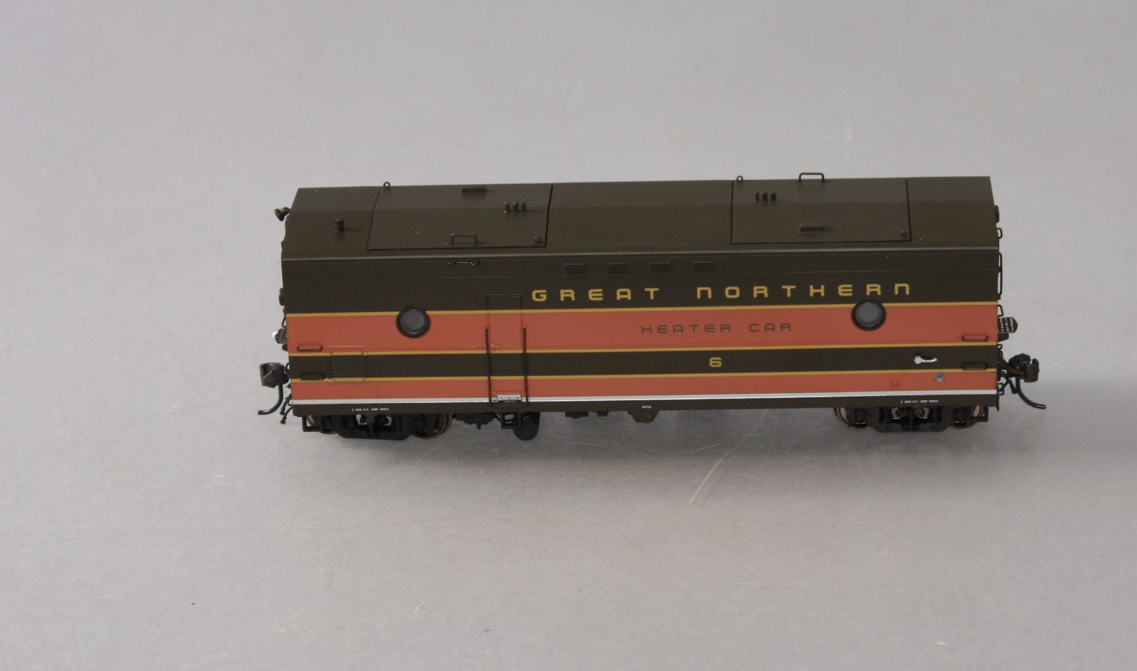 Rapido Trains 107127 HO Great Northern Steam Generator Car #6