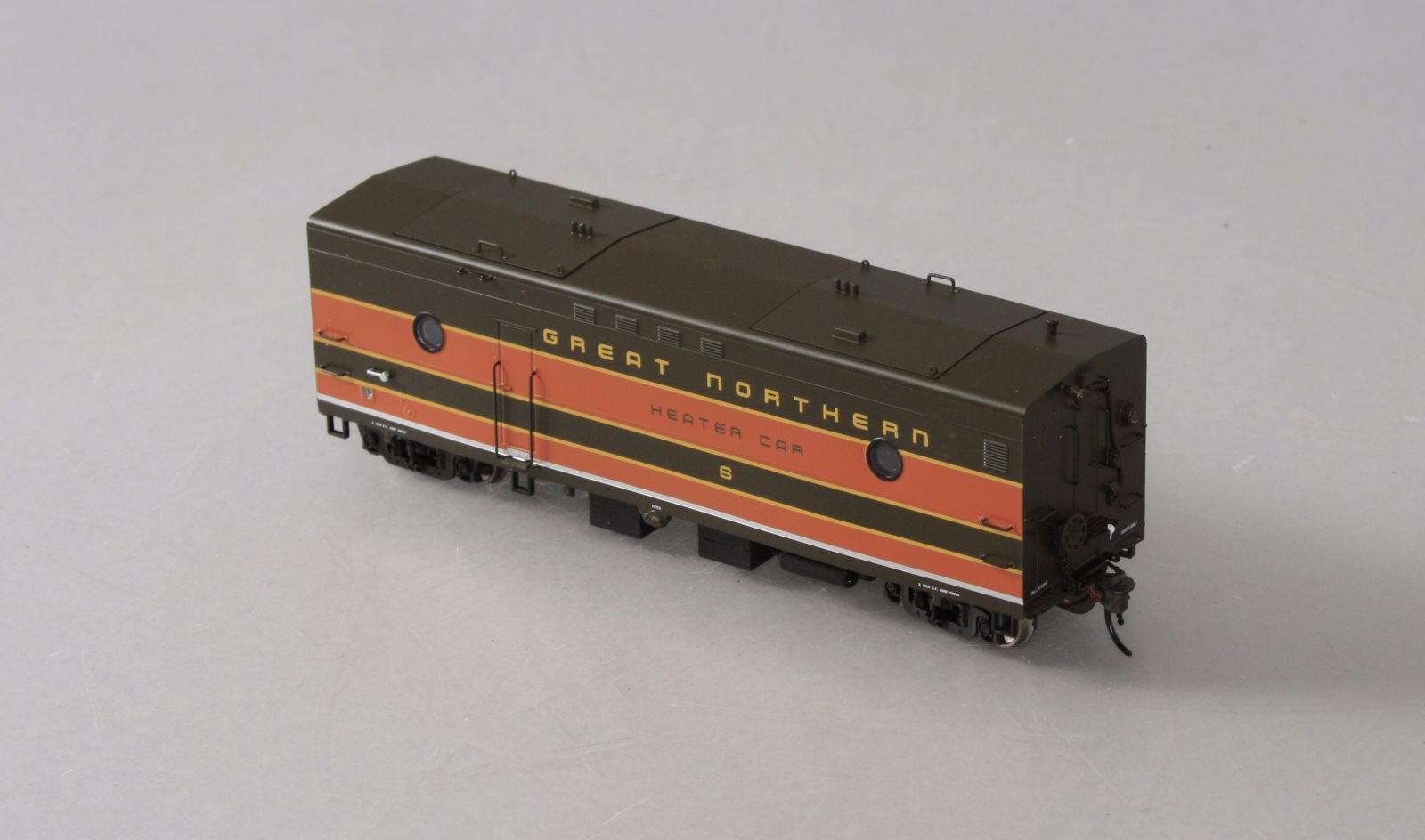 Rapido Trains 107127 HO Great Northern Steam Generator Car #6