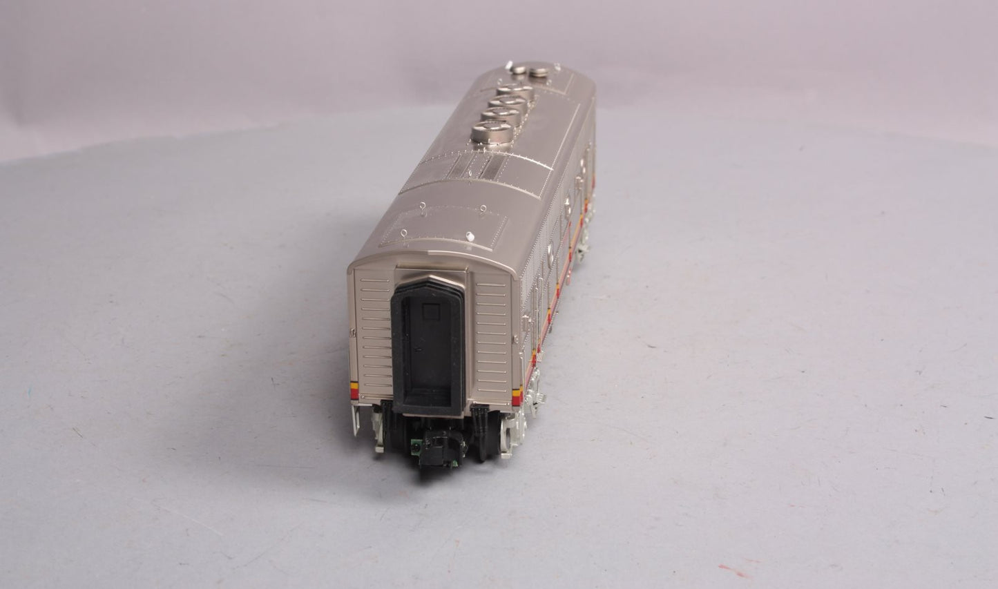 MTH 20-2923-3 Santa Fe F-3 B-Unit Non-Powered Diesel Engine #16B