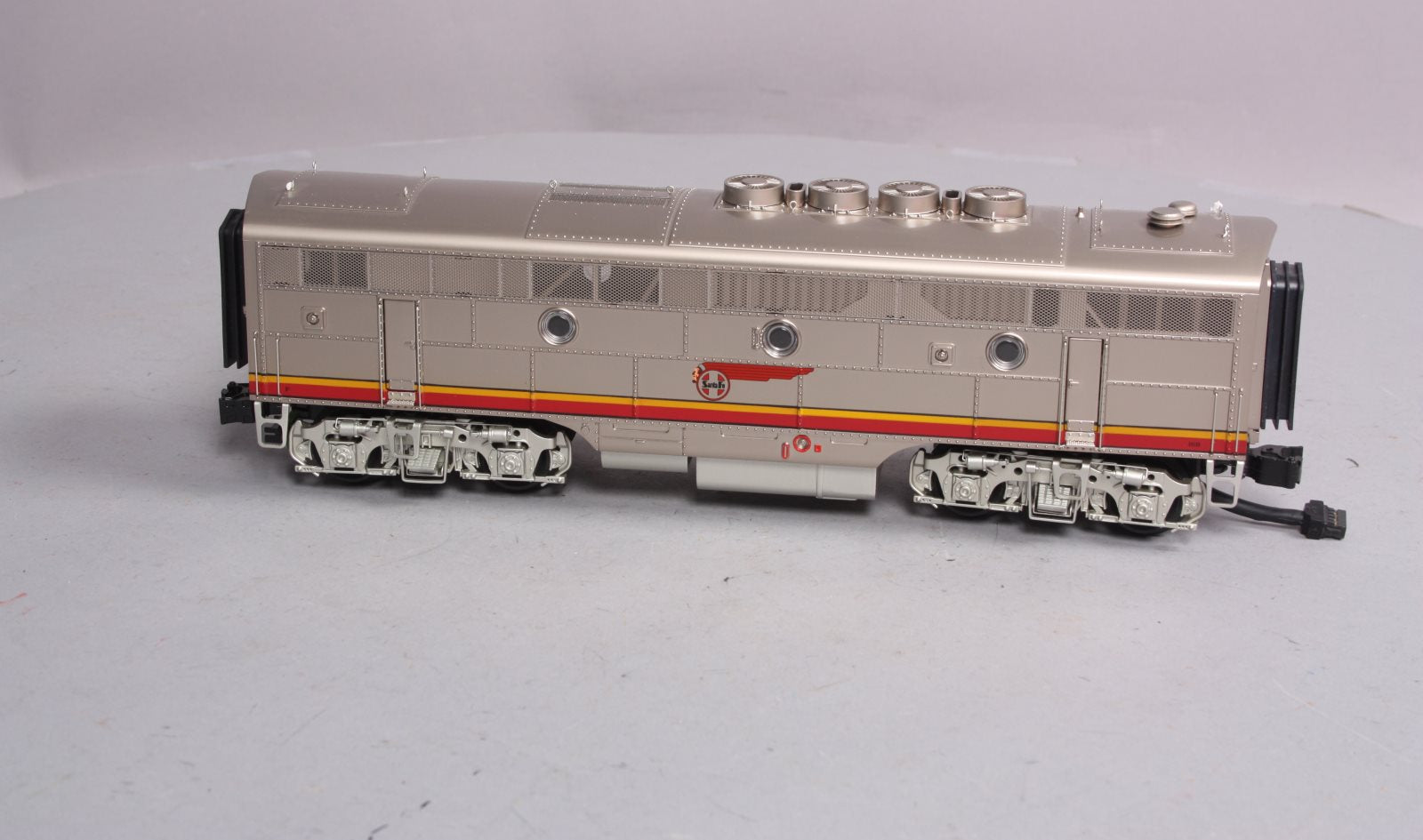 MTH 20-2923-3 Santa Fe F-3 B-Unit Non-Powered Diesel Engine #16B