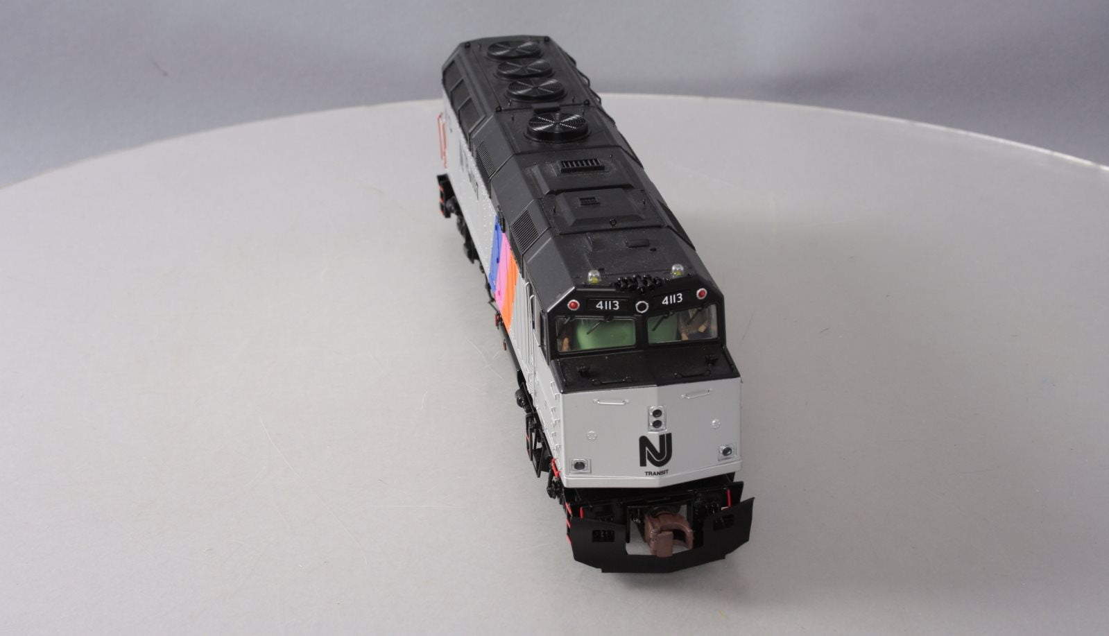 MTH 20-20109-1 NJ Transit F40PH Diesel Engine w/Proto-Sound 2.0 (Hi-Rail Wheels)