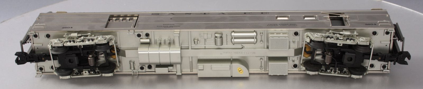 MTH 20-68136 O Santa Fe 70’ ABS Smooth Streamlined RPO Passenger Car #3604