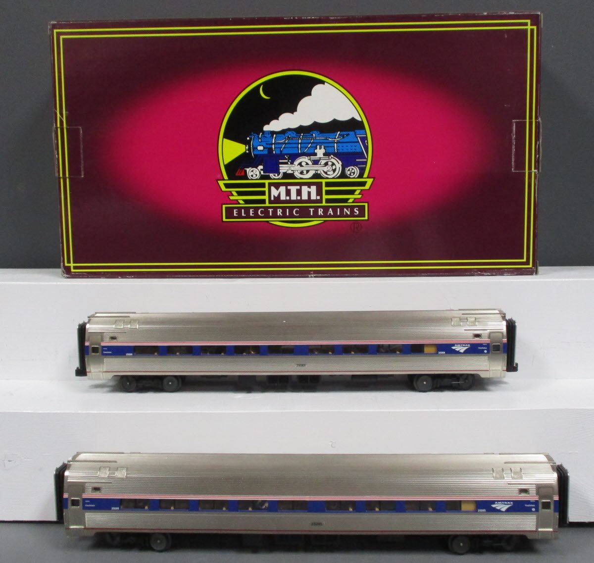 MTH 20-66143 O Amtrak Premier Amfleet Passenger Car Set (Set of 2)