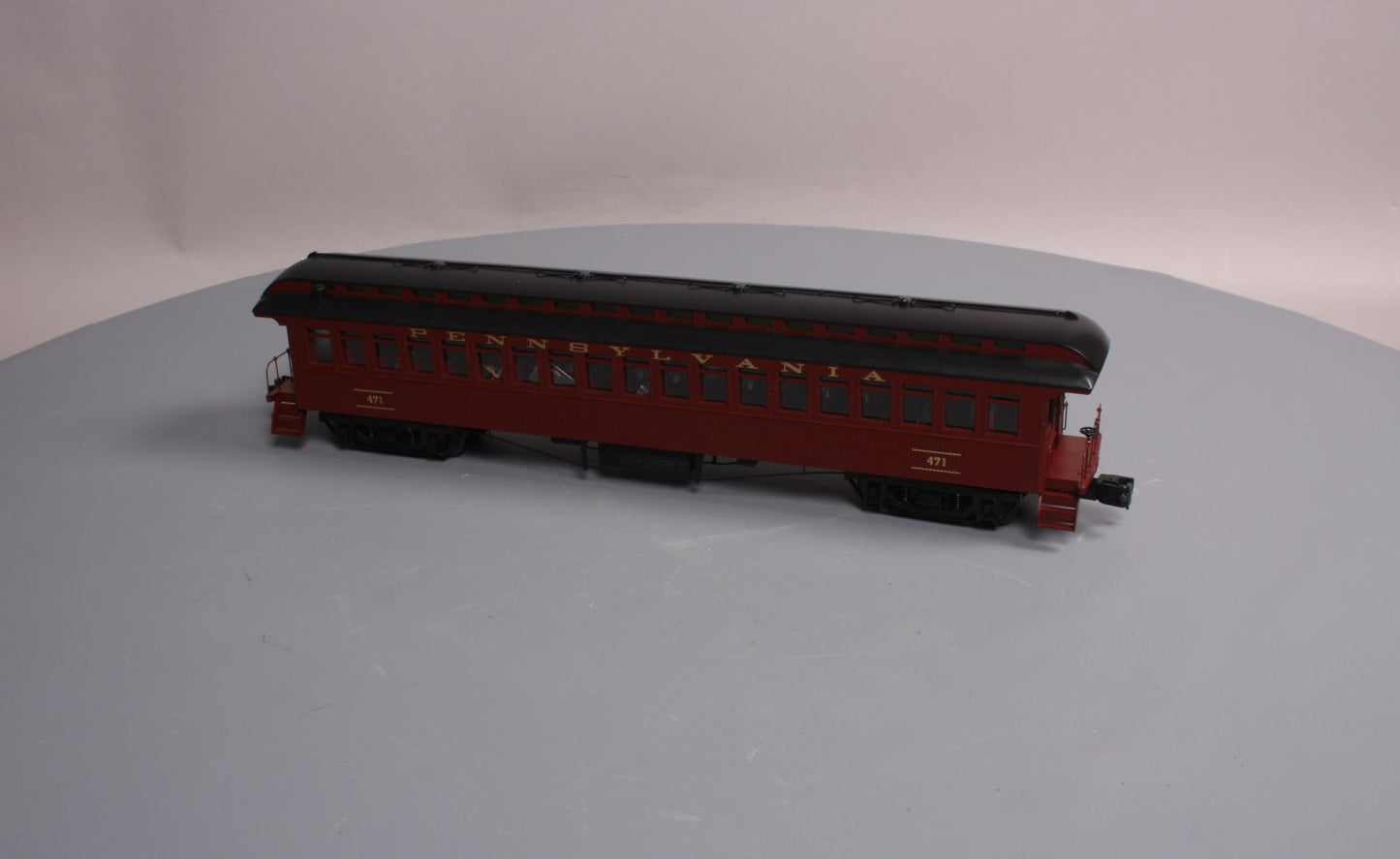 MTH 20-62018 Pennsylvania 64’ Woodsided Coach Car