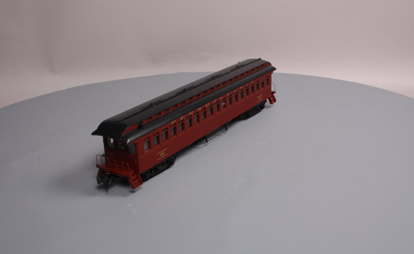 MTH 20-62018 Pennsylvania 64’ Woodsided Coach Car
