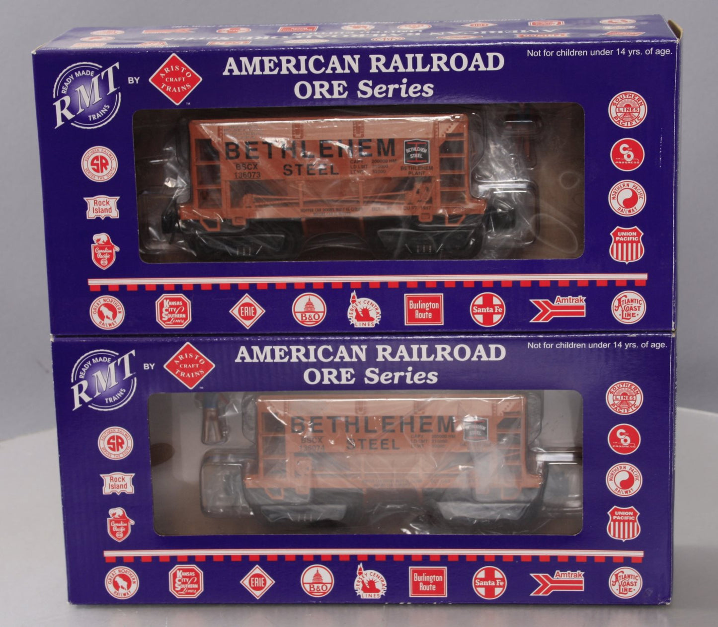 RMT 96719-1 O Bethlehem Steel/Bethlehem Ore Cars (Set of 2)