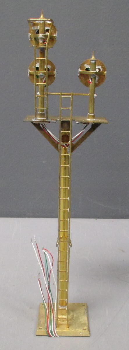 Max Gray 1041 O Scale Brass Junction Bracket Type Signal Mast