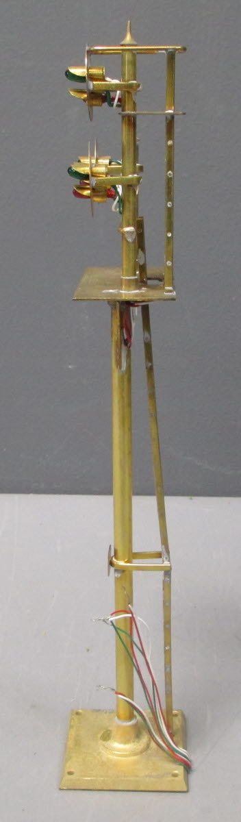 Max Gray 1041 O Scale Brass Junction Bracket Type Signal Mast