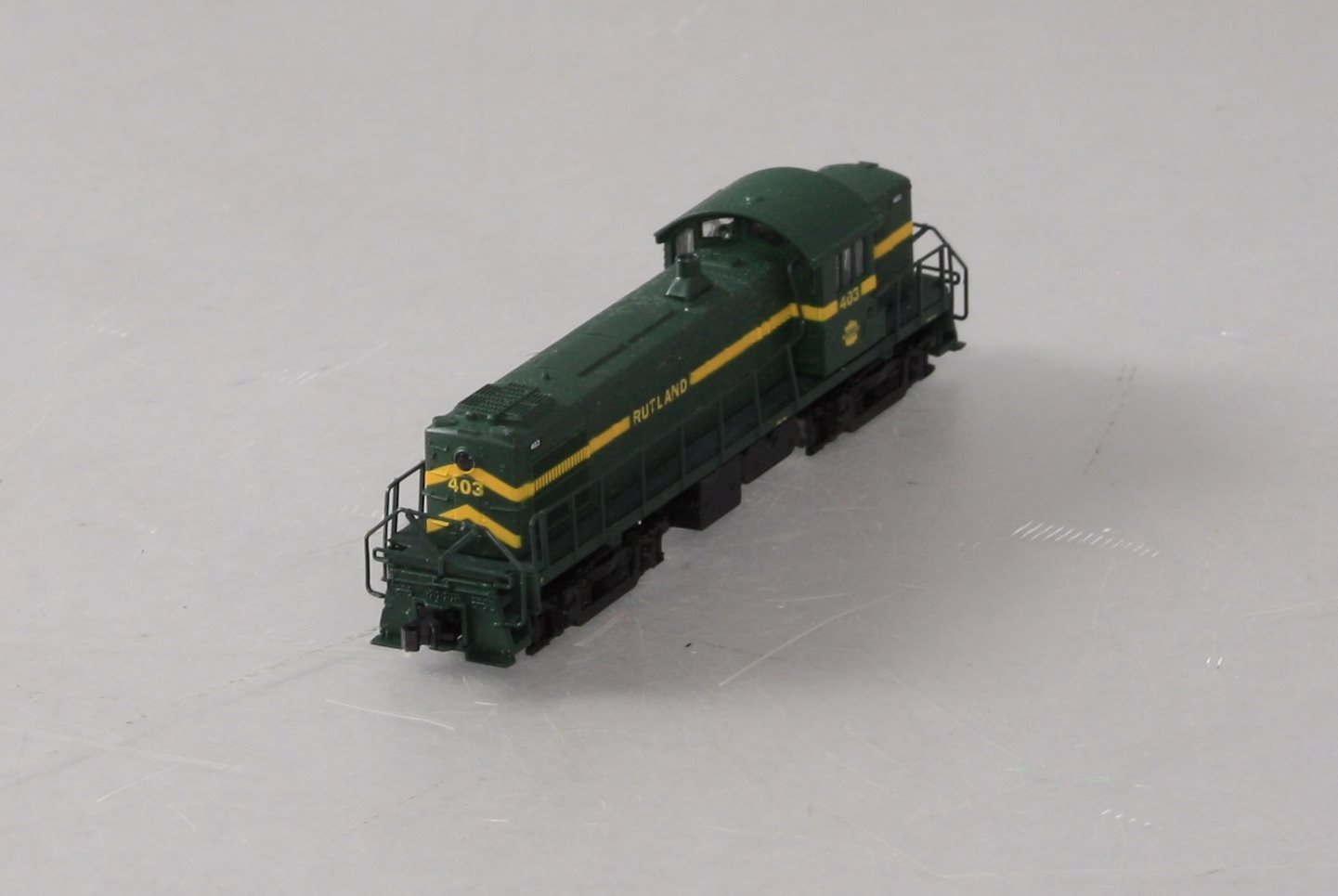Atlas 40003086 N Rutland RS-1 Locomotive (Green/Yellow) #403