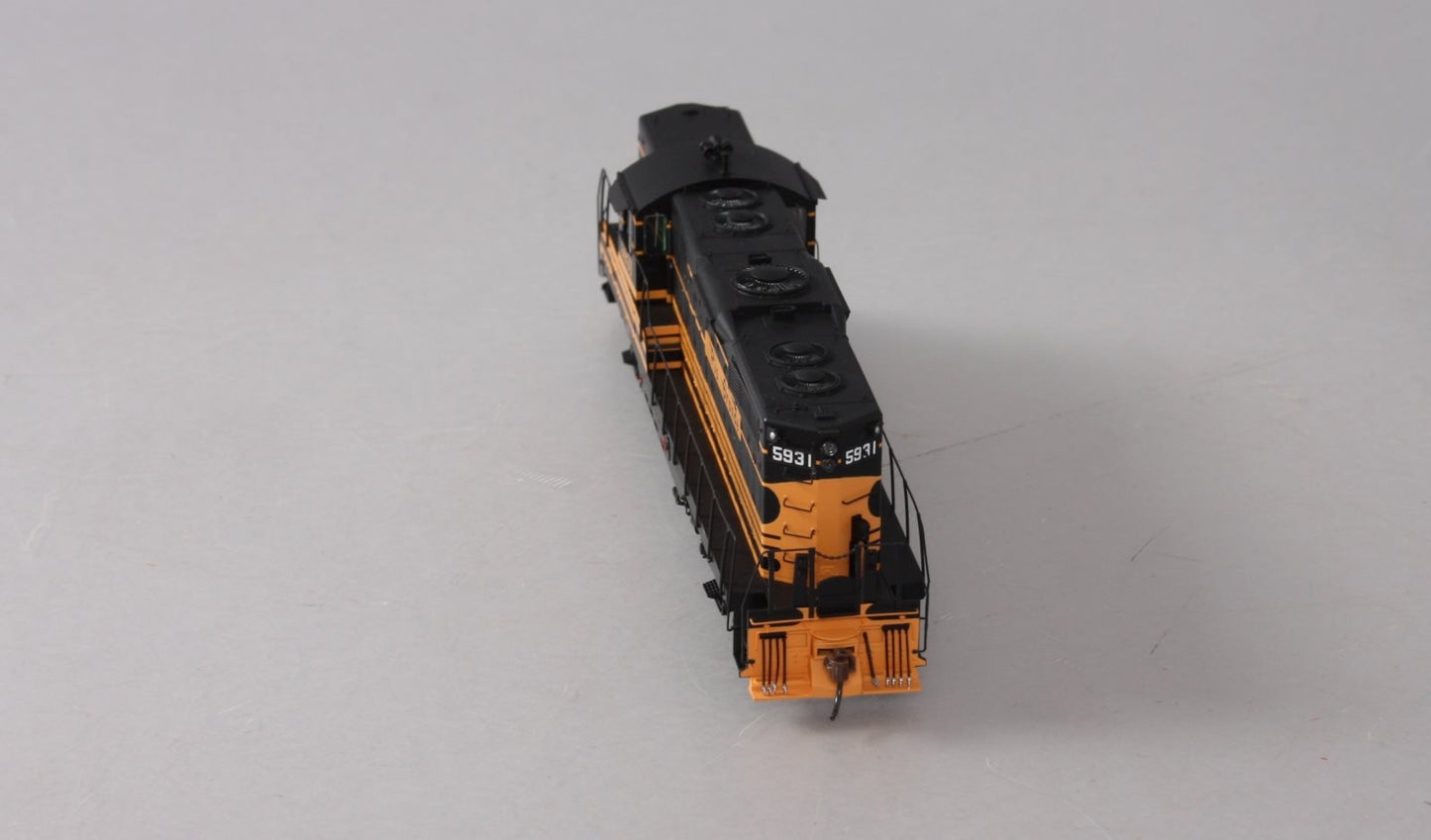Athearn G64252 HO D&RGW GP9 Diesel Locomotive with DCC & Sound #5931
