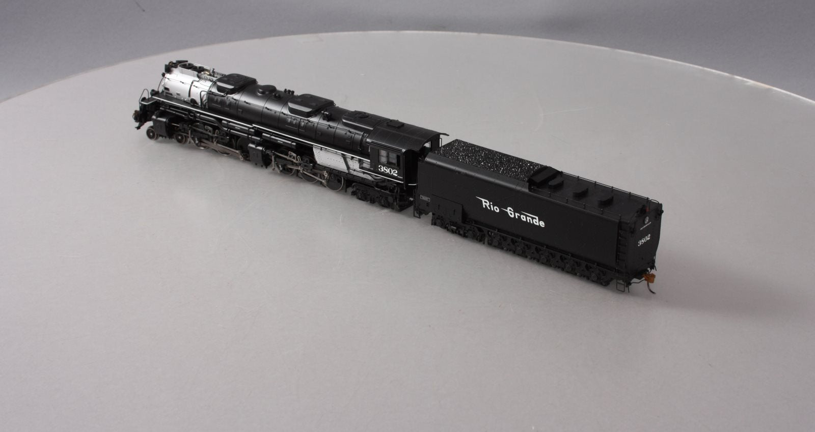 Athearn G9123 HO Denver and Rio Grande Western 4-6-6-4 with DCC & Sound #3802