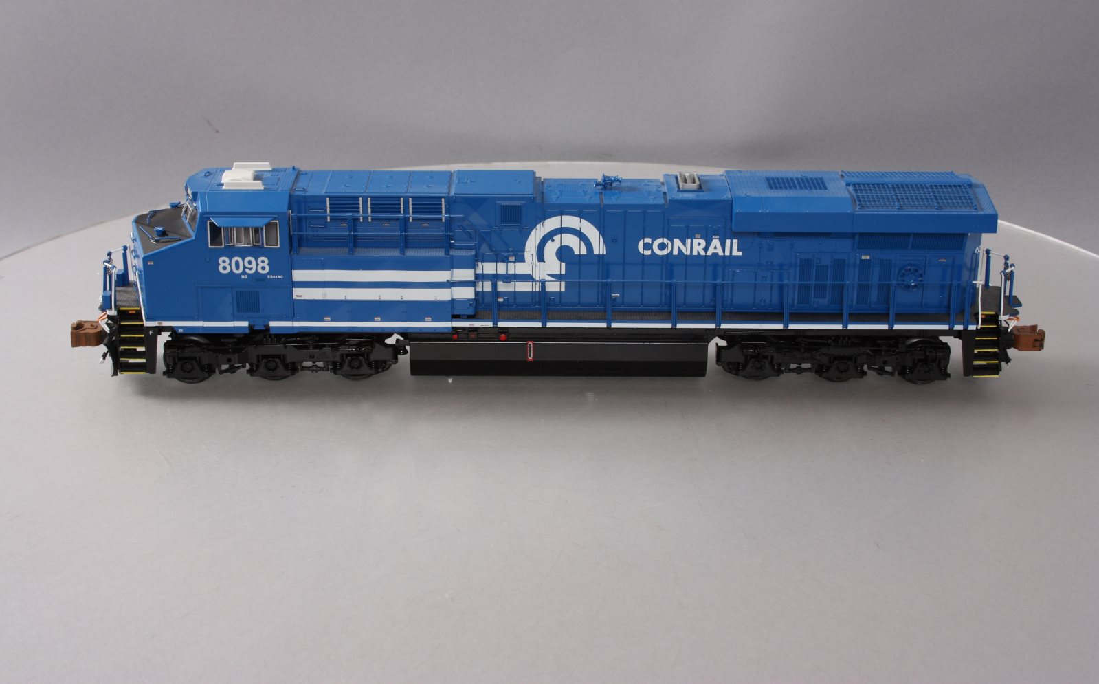 Lionel 6-38945 O Conrail NS Heritage Legacy ES44AC Diesel Locomotive #8098