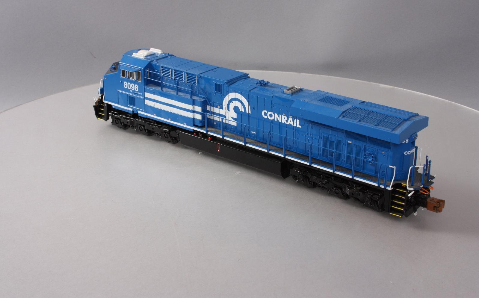 Lionel 6-38945 O Conrail NS Heritage Legacy ES44AC Diesel Locomotive #8098