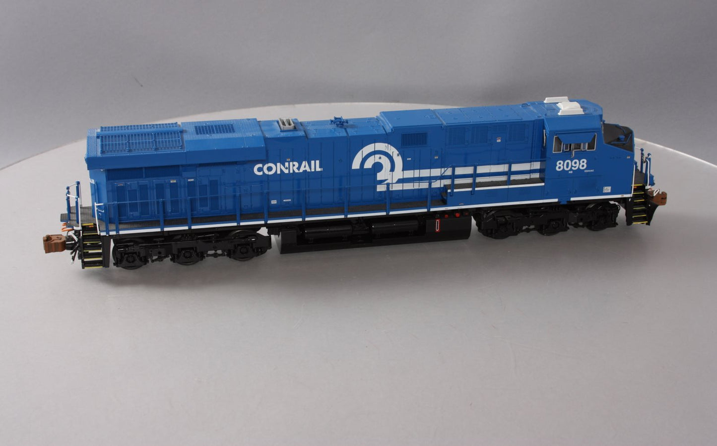 Lionel 6-38945 O Conrail NS Heritage Legacy ES44AC Diesel Locomotive #8098